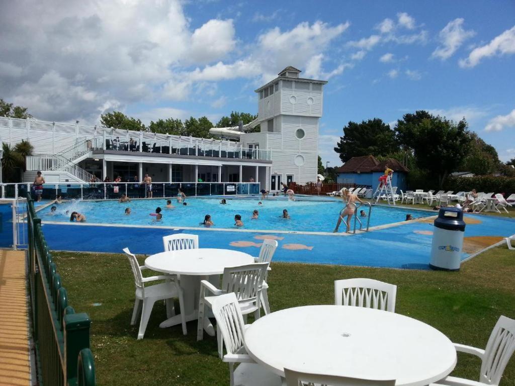 Haven Rockley Park, Lytchett Bay View, Private Holiday Home Lytchett Minster Dış mekan fotoğraf